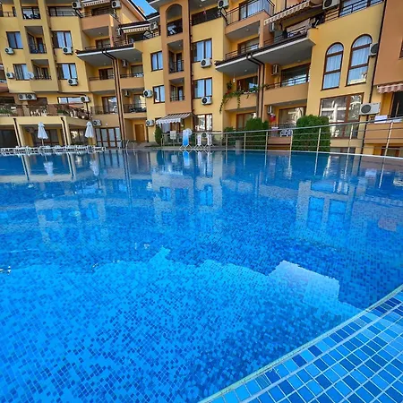 Апартаменти Paradise Dreams Светий Влас