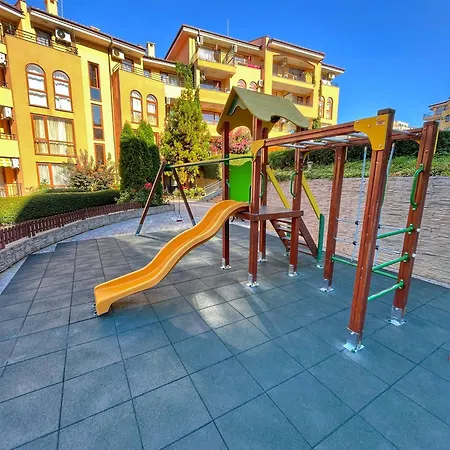 Апартаменти Paradise Dreams